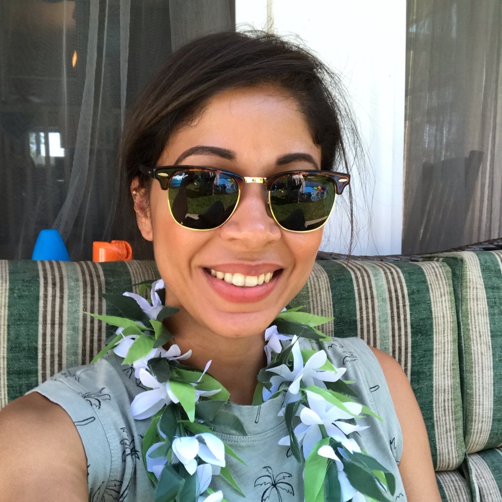 Meet your Posher, Lorena